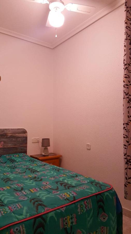 Apartment Calle Beniajan Torrevieja Exterior photo